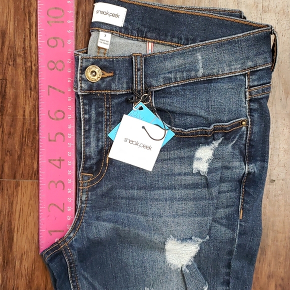 Destructive Low Rise Skinny - Picture 4 of 9